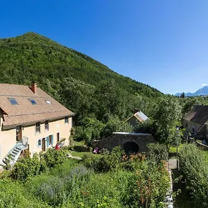 La Grange De Brudour Maison d'hôtes Aspres-les-Corps
